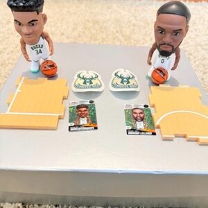 Zuru NBA Ballers Giannis and Lillard Milwaukee Bucks lot